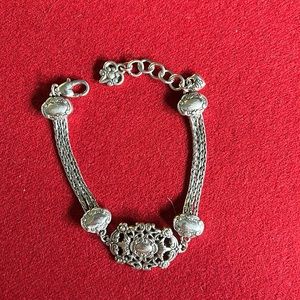 Lovely vintage Brighton bracelet. 7  1/2” maximum